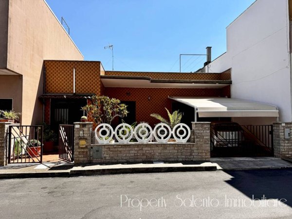 casa indipendente in vendita ad Ugento