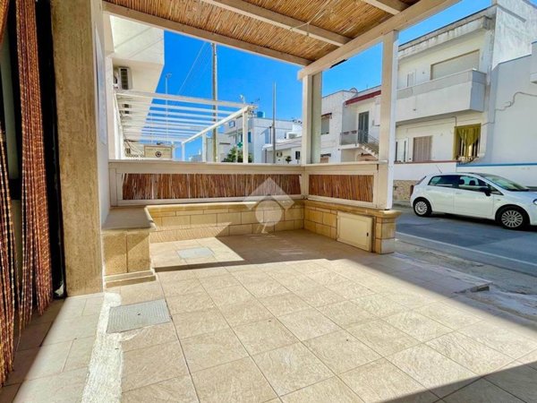 appartamento in vendita ad Ugento in zona Torre Mozza