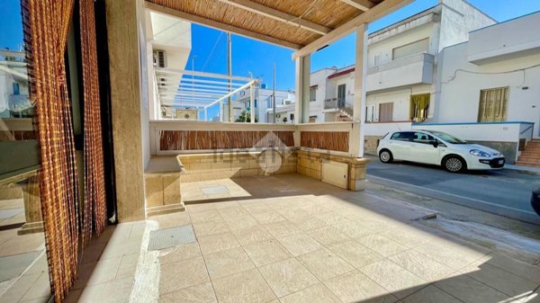 appartamento in vendita ad Ugento in zona Torre Mozza