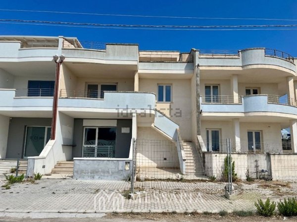 appartamento in vendita ad Ugento in zona Torre San Giovanni