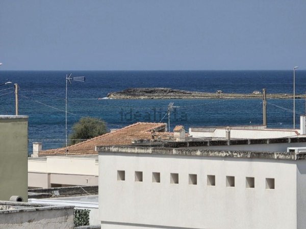 appartamento in vendita ad Ugento in zona Torre San Giovanni