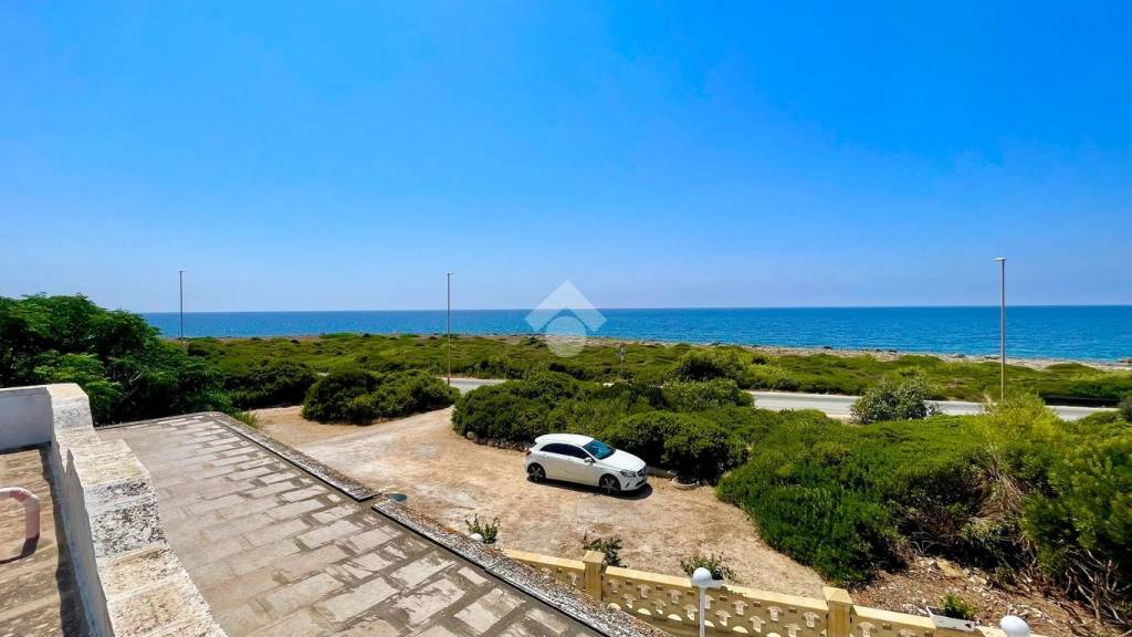 casa indipendente in vendita ad Ugento in zona Torre San Giovanni
