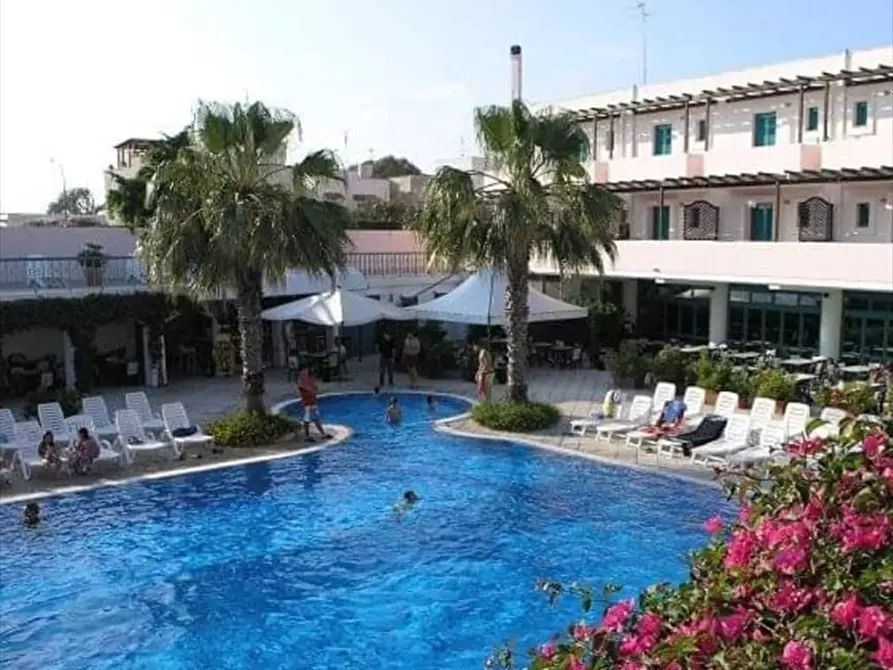 appartamento in vendita ad Ugento in zona Lido Marini