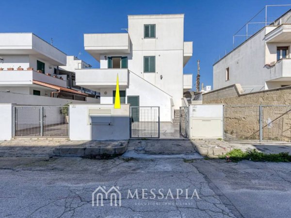 appartamento in vendita ad Ugento in zona Torre San Giovanni