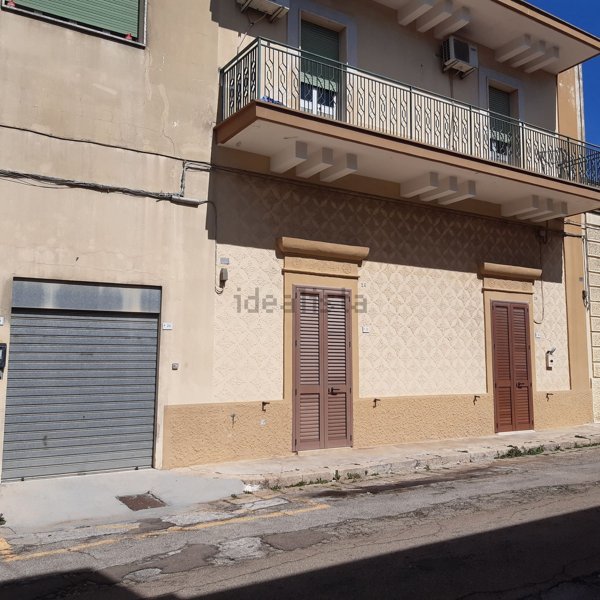 casa indipendente in vendita ad Ugento