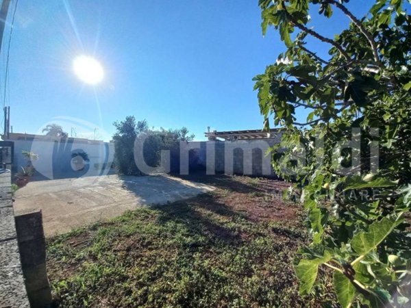 casa indipendente in vendita ad Ugento in zona Torre San Giovanni