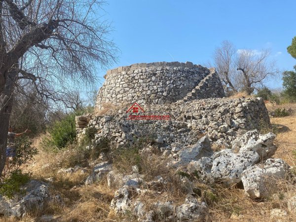 terreno in vendita ad Ugento