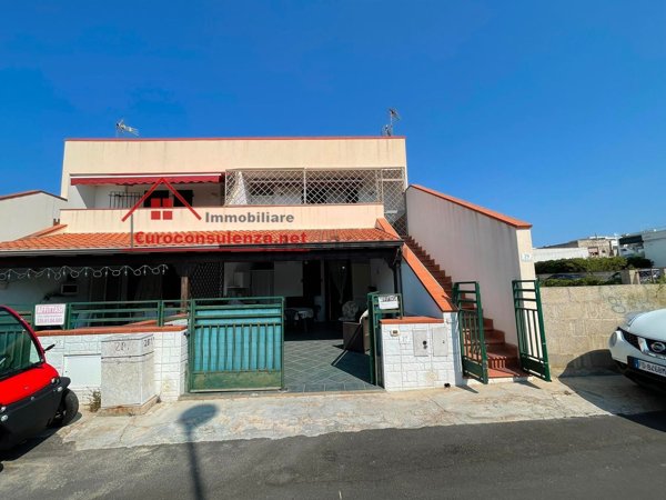 appartamento in vendita ad Ugento in zona Lido Marini