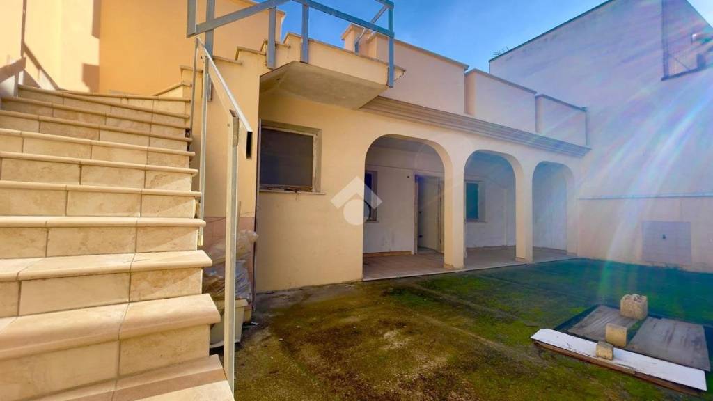 casa indipendente in vendita ad Ugento