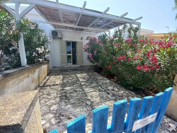appartamento in vendita ad Ugento in zona Torre Mozza