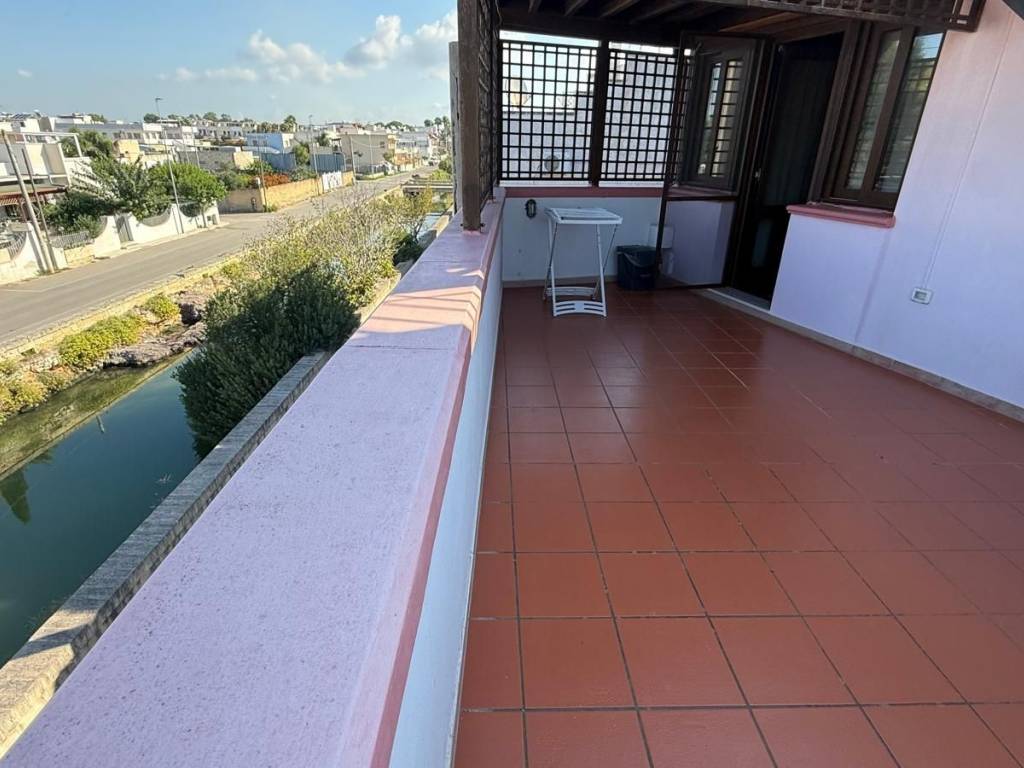 appartamento in vendita ad Ugento in zona Torre San Giovanni