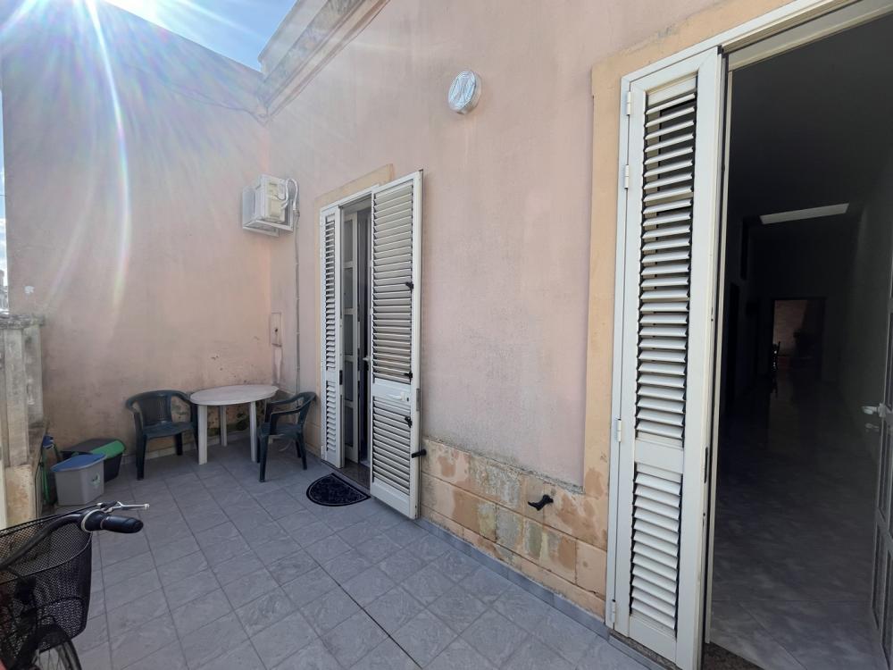 casa indipendente in vendita ad Uggiano la Chiesa