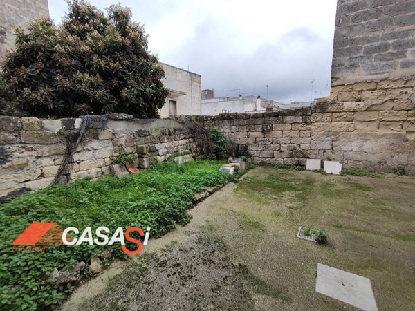 appartamento in vendita ad Uggiano la Chiesa