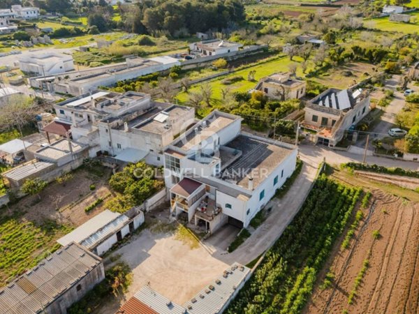 casa indipendente in vendita ad Uggiano la Chiesa