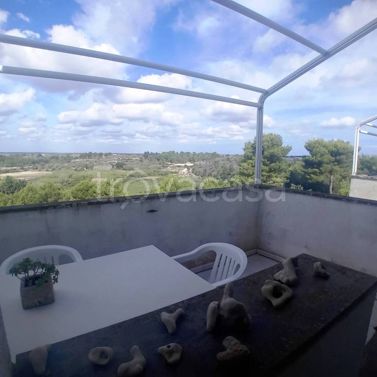 appartamento in vendita ad Uggiano la Chiesa in zona Casamassella