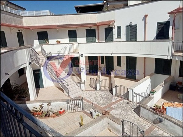 appartamento in vendita ad Uggiano la Chiesa in zona Casamassella