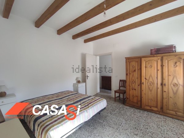 casa indipendente in vendita ad Uggiano la Chiesa