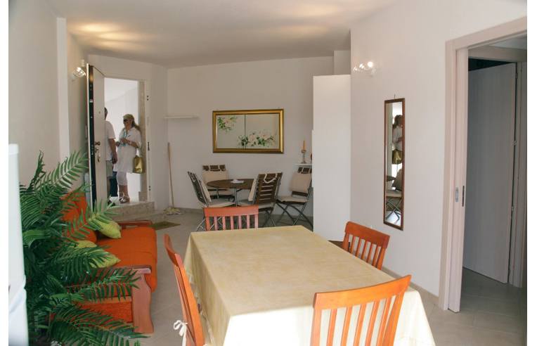 appartamento in vendita ad Uggiano la Chiesa in zona Casamassella