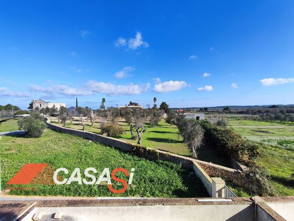 appartamento in vendita ad Uggiano la Chiesa in zona Casamassella