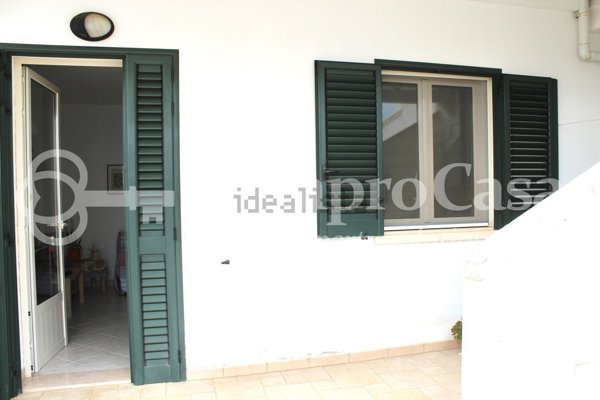 appartamento in vendita ad Uggiano la Chiesa in zona Casamassella