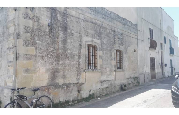 casa indipendente in vendita ad Uggiano la Chiesa