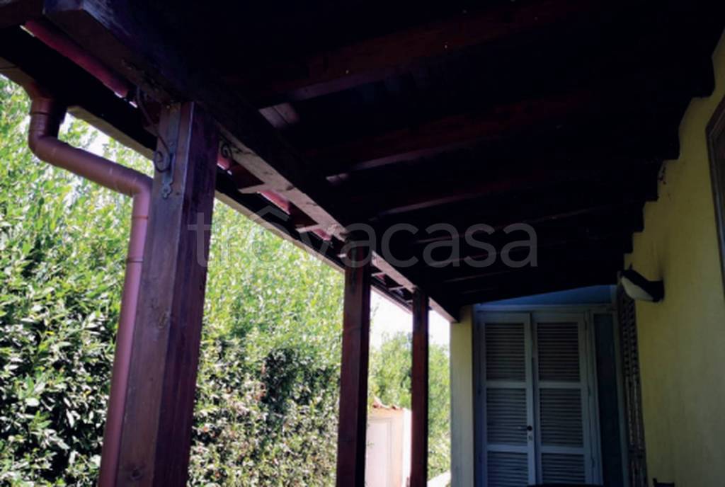 appartamento in vendita ad Uggiano la Chiesa in zona Casamassella