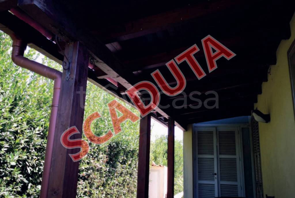 appartamento in vendita ad Uggiano la Chiesa in zona Casamassella