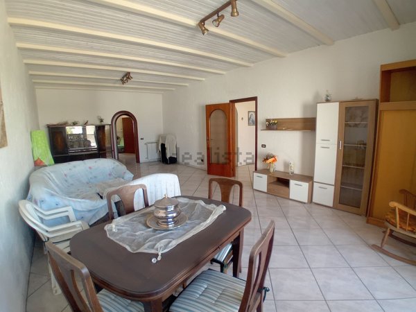 casa indipendente in vendita ad Uggiano la Chiesa