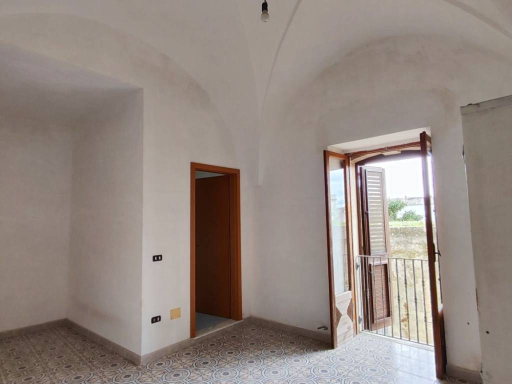 casa indipendente in vendita ad Uggiano la Chiesa