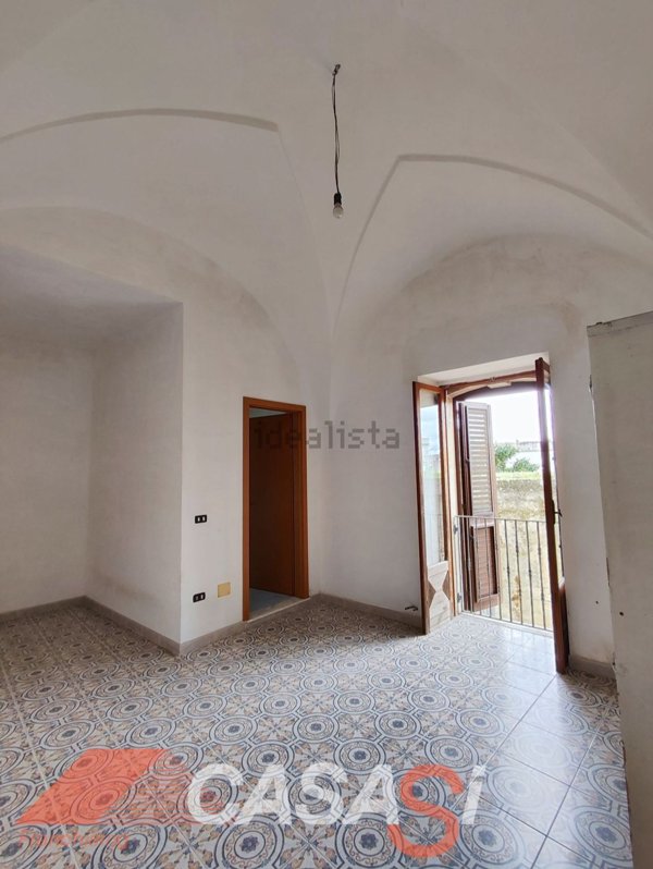 casa indipendente in vendita ad Uggiano la Chiesa