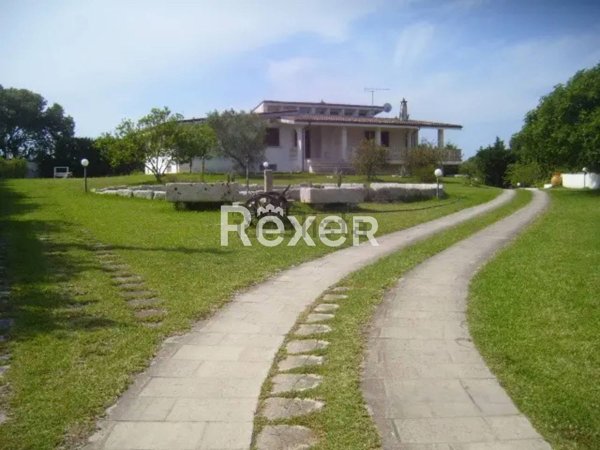 casa indipendente in vendita ad Uggiano la Chiesa