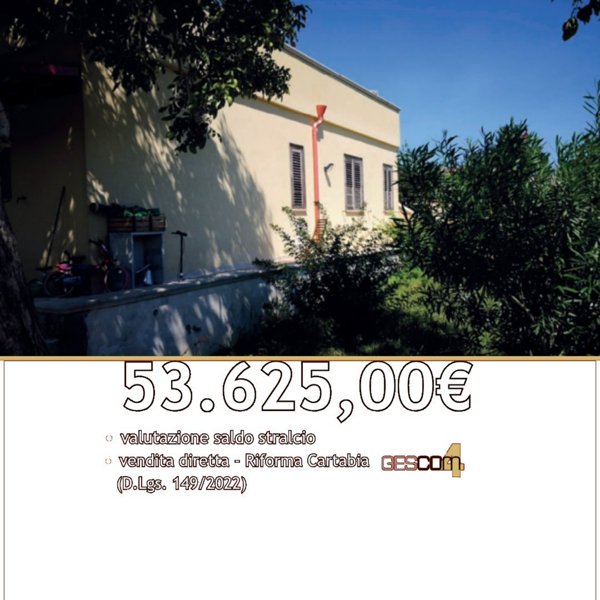 appartamento in vendita ad Uggiano la Chiesa in zona Casamassella