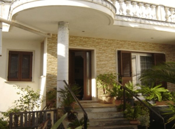 casa indipendente in vendita a Veglie