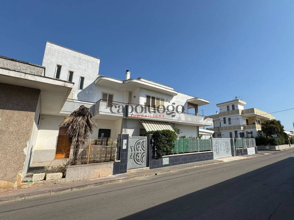 casa indipendente in vendita a Veglie
