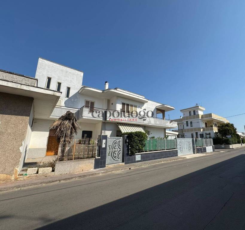 casa indipendente in vendita a Veglie