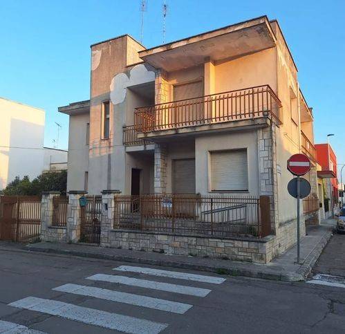 casa indipendente in vendita a Veglie