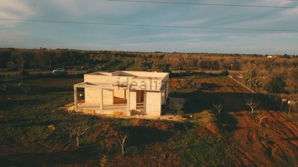 quadrivano in vendita a Veglie