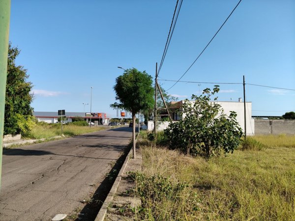 terreno edificabile in vendita a Veglie