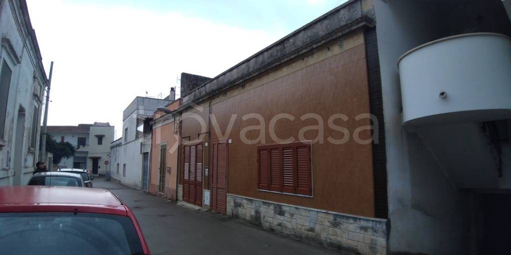 casa indipendente in vendita a Vernole