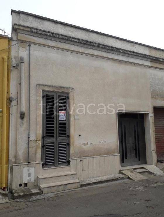 casa indipendente in vendita a Vernole