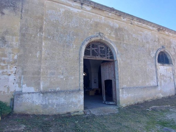 quadrivano in vendita a Vernole in zona Strudà