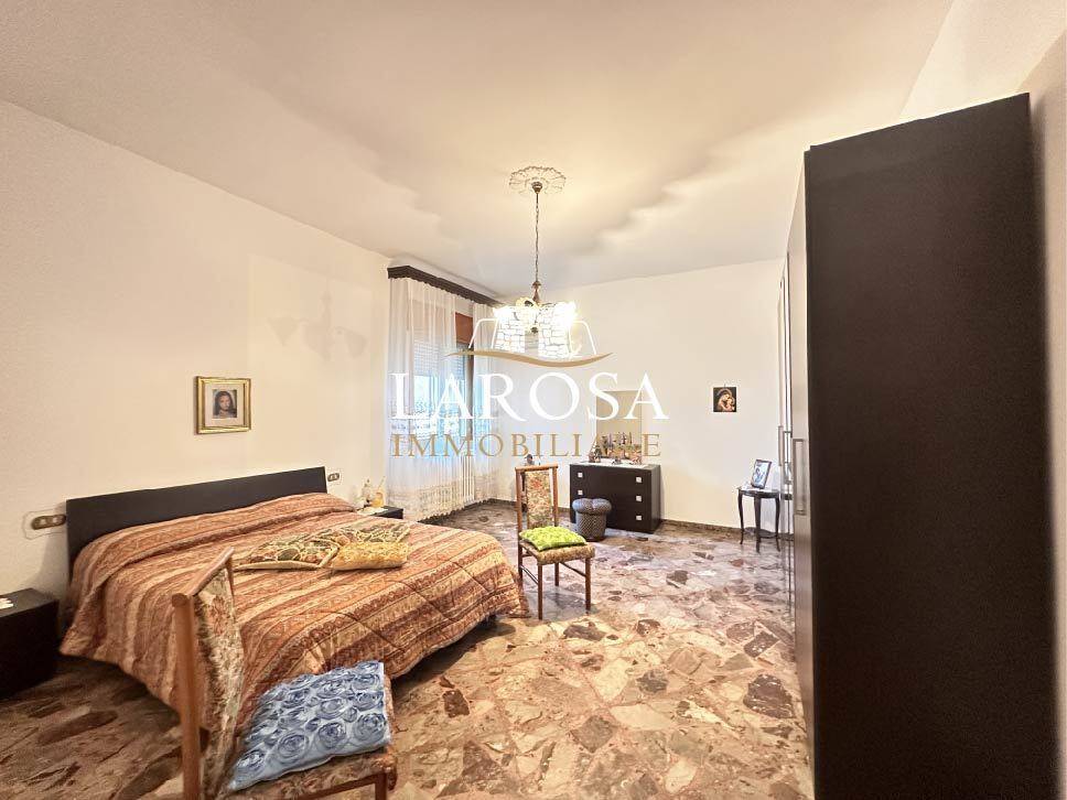 casa indipendente in vendita a Vernole in zona Strudà