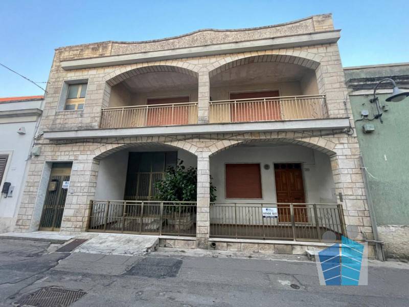 casa indipendente in vendita a Vernole