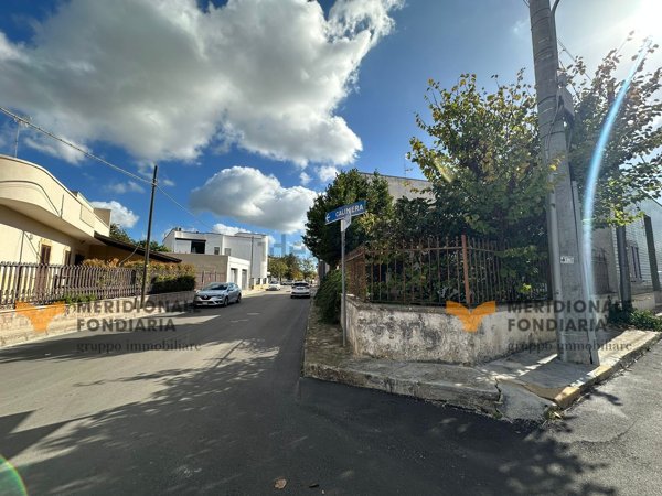 casa indipendente in vendita a Vernole