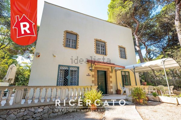 casa indipendente in vendita a Vernole