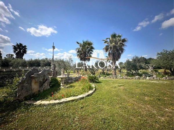 casa indipendente in vendita a Vernole