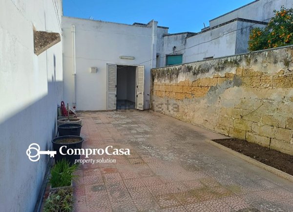 appartamento in vendita a Vernole