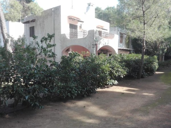 casa indipendente in vendita a Vernole