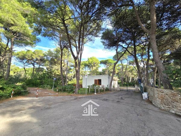 casa indipendente in vendita a Vernole