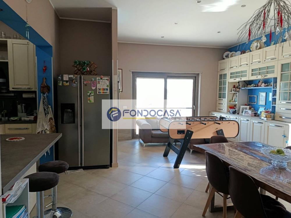 casa indipendente in vendita a Vernole in zona Pisignano